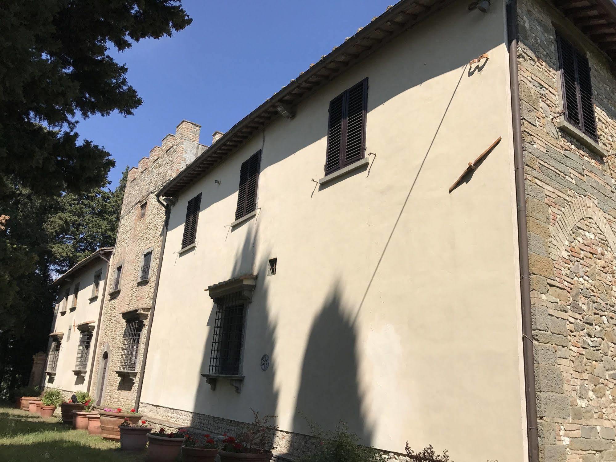 몬테스페르톨리 Castello Di Fezzana 아파트 외부 사진